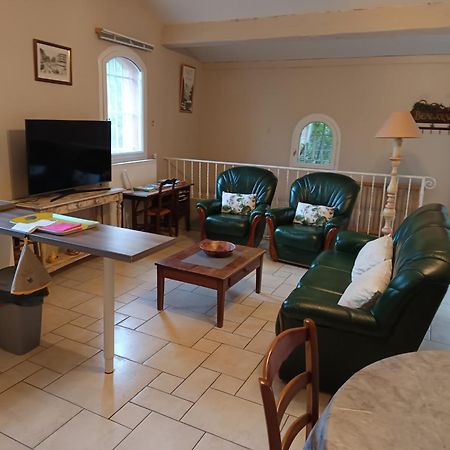 Le Mas Du Pin Vert Aubagne Kültér fotó